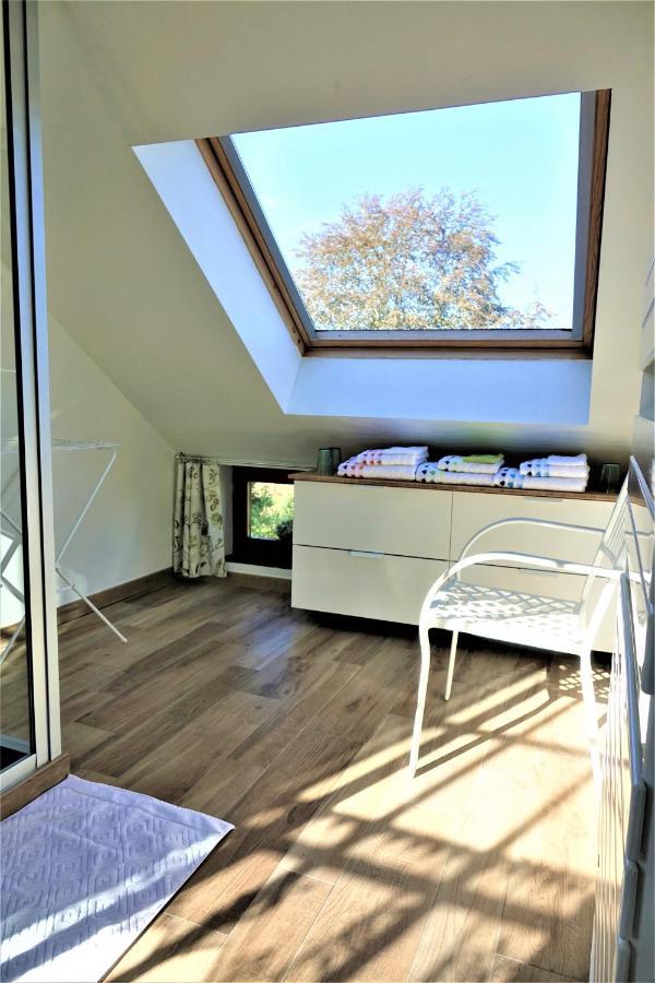 Le Jardin Des Miroirs Bed and Breakfast Esneux Eksteriør billede